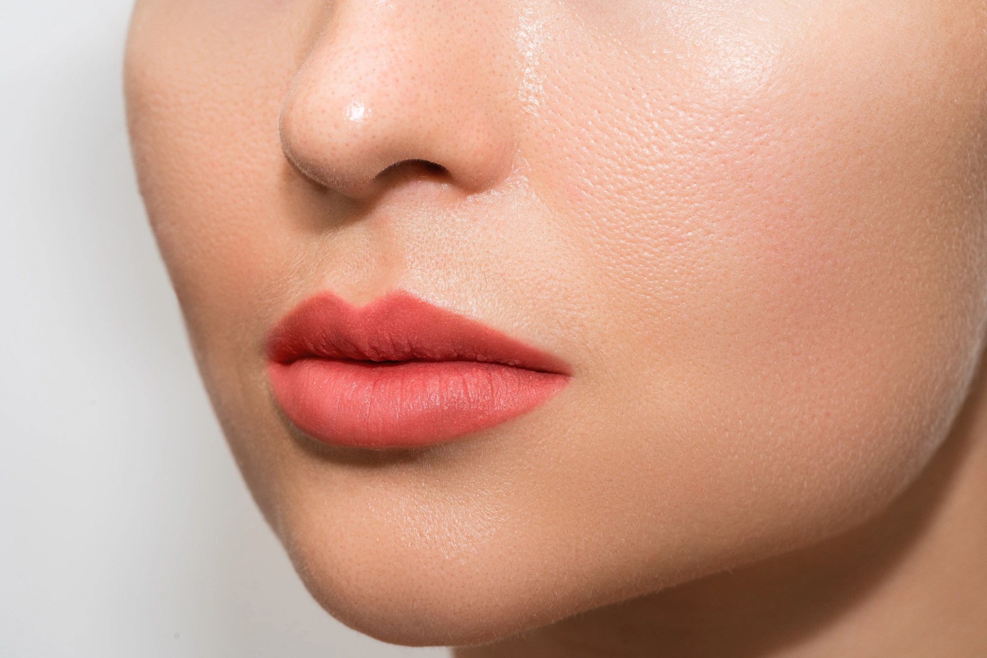 closeup-female-lips-after-permanent-makeup-lip-blushing-procedure (1)